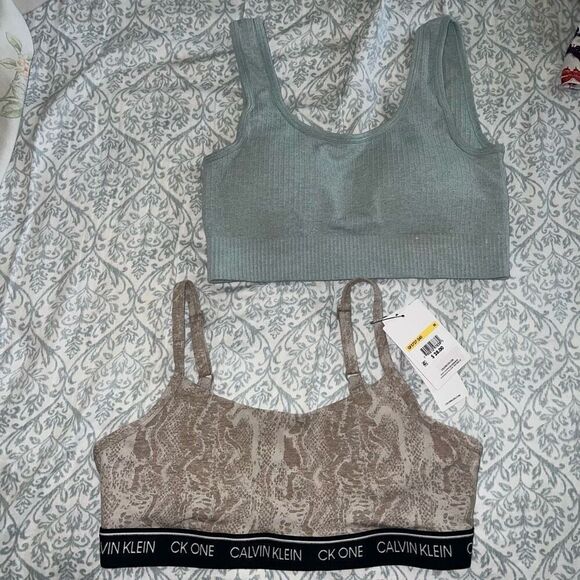 Bralette sports bra Calvin Klein bundle size M ￼ - Picture 1 of 4
